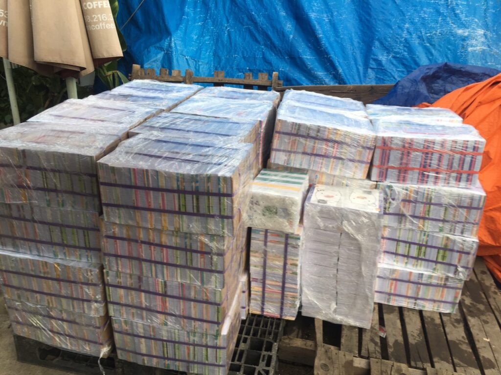 Tiếp sức tới trường