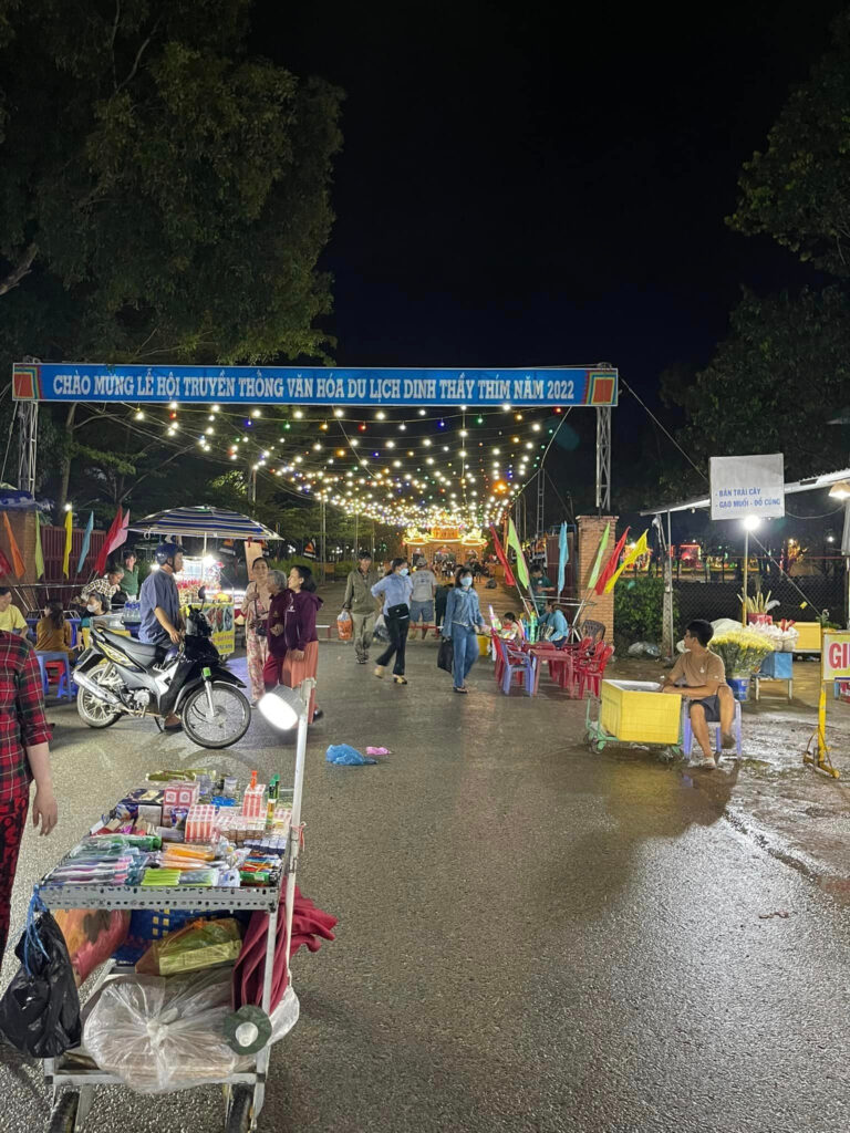 Đặc sắc Lễ hội Văn hóa – Du lịch Dinh Thầy Thím