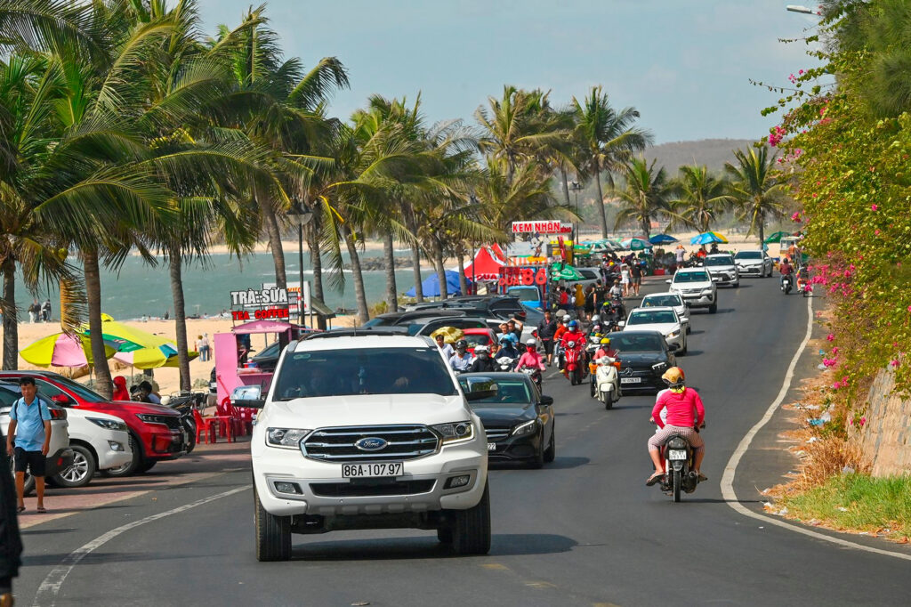 Bãi đá Ông Địa - Thắng cảnh hớp hồn du khách khi tới Phan Thiết